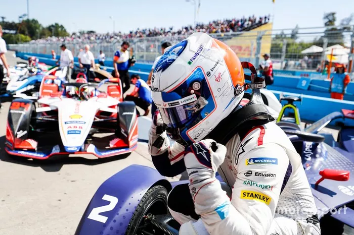 El ganador Sam Bird, Envision Virgin Racing, Audi e-tron FE05