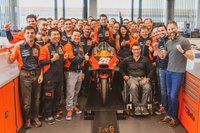 Dani Pedrosa en visite chez KTM