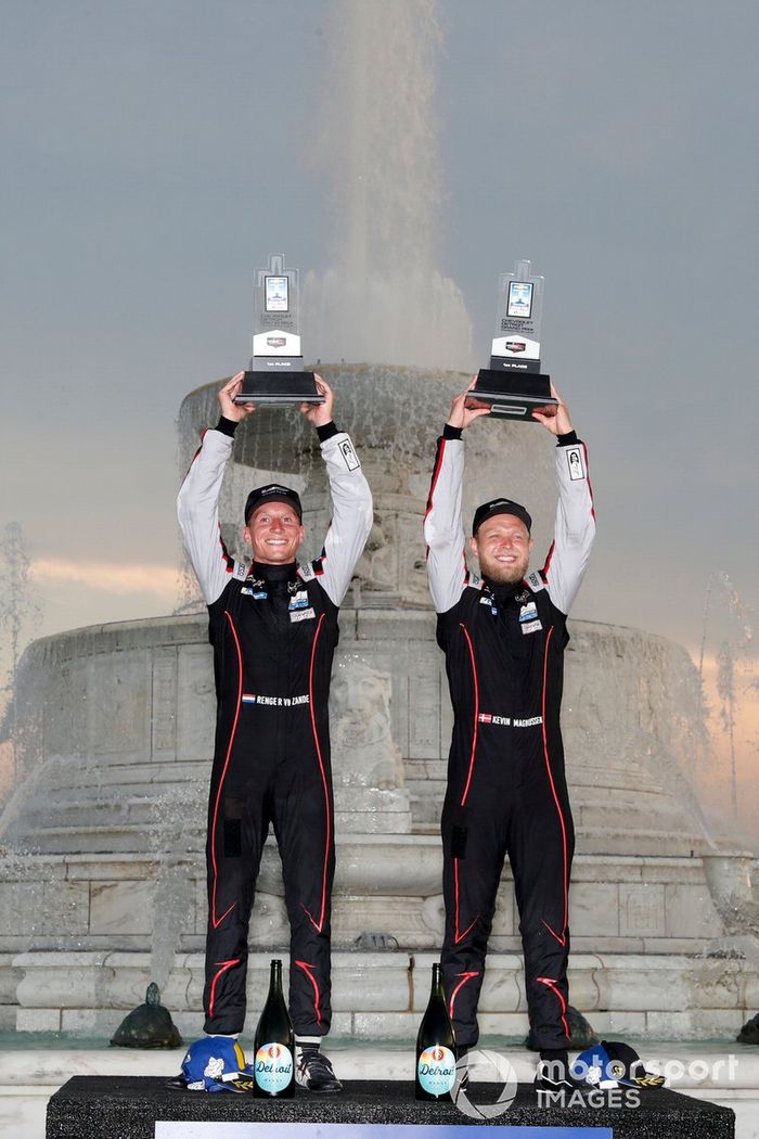 #01 Chip Ganassi Racing Cadillac DPi: Renger van der Zande, Kevin Magnussen