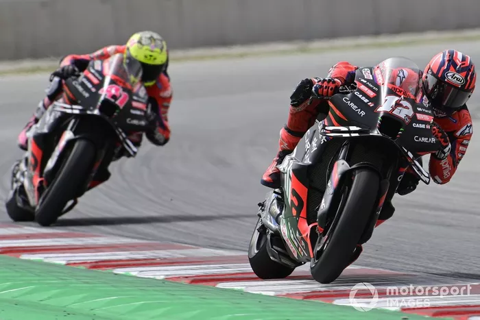 Maverick Viñales, Aprilia Racing Team