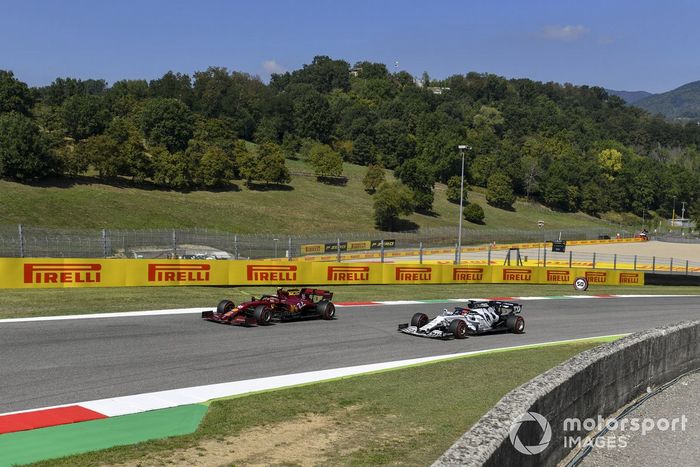 Charles Leclerc, Ferrari SF1000, Daniil Kvyat, AlphaTauri AT01