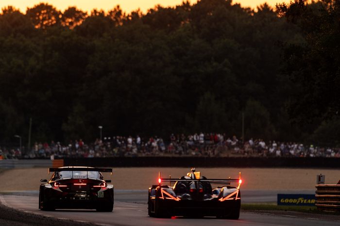 #78 Akkodis ASP Team Lexus RC F LMGT3: Arnold Robin, Jack Hawksworth, Finn Gehrsitz, #35 Alpine Endurance Team Alpine A424: Paul-Loup Chatin, Ferdinand Habsburg, Charles Milesi