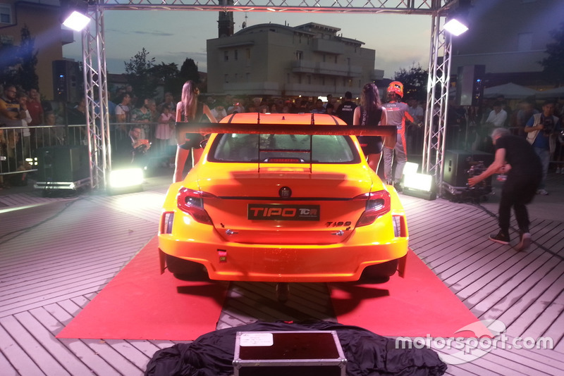 Presentazione Fiat Tipo TCR