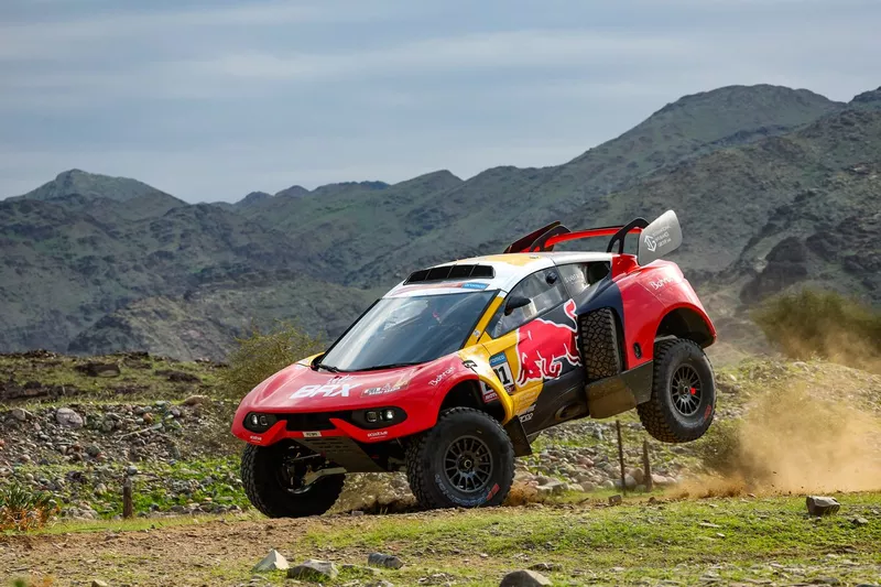 #201 Bahrain Raid Xtreme Prodrive: Sebastien Loeb, Fabian Lurquin