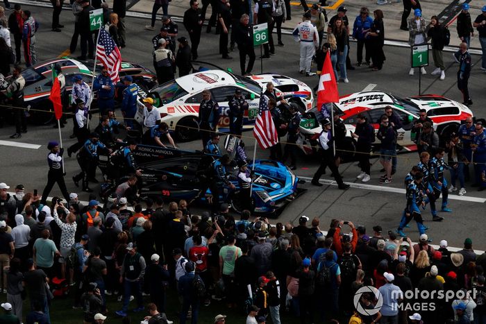 #10 Wayne Taylor Racing Acura ARX-06: Ricky Taylor, Filipe Albuquerque, Louis Deletraz, Brendon Hartley