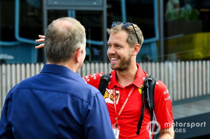 Sebastian Vettel, Ferrari y Martin Brundle, Sky TV 