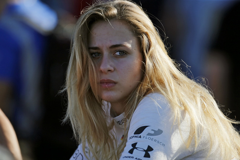 Sophia Flörsch, Van Amersfoort Racing Dallara F317 - Mercedes-Benz