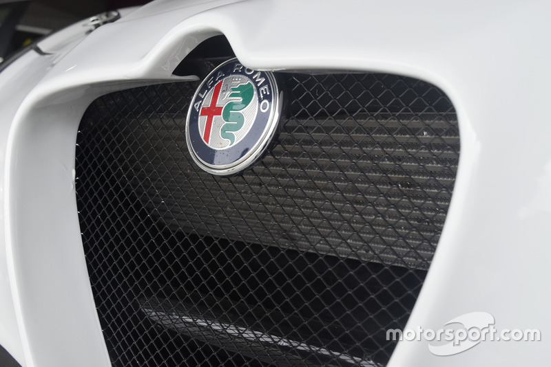 Alfa Romeo Giulietta TCR, dettaglio del logo Alfa Romeo