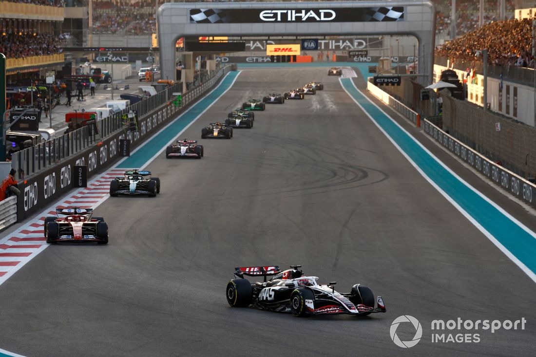 Kevin Magnussen, Haas VF-24, Charles Leclerc, Ferrari SF-24, Lance Stroll, Aston Martin AMR24