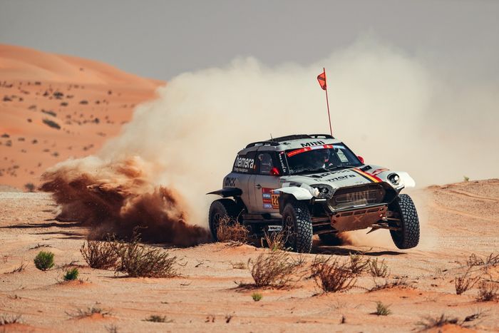 #222 X-Raid Mini JCW Team Mini: Guillaume De Mevius, Mathieu Baumel