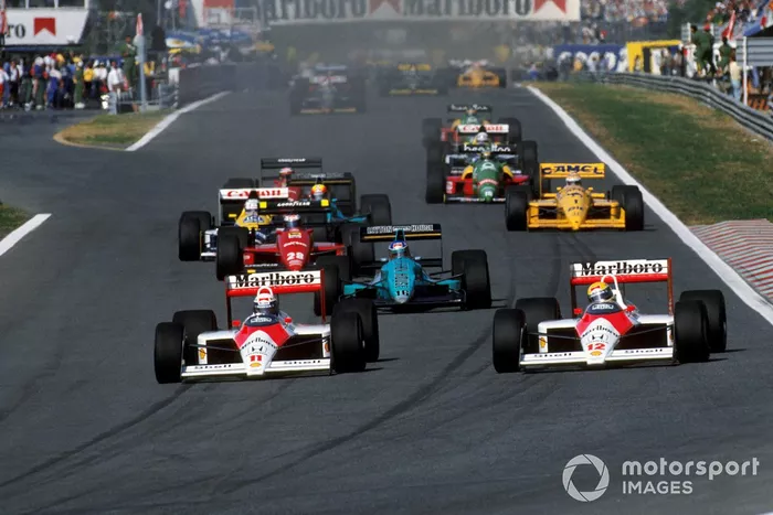 E a temporada de 1988 foi marcada por uma grande hegemonia da McLaren, com o time conquistando 15 das 16 provas e fazendo 15 das 16 pole positions