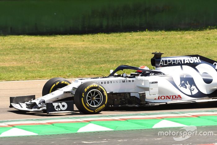 Daniil Kvyat, AlphaTauri AT01
