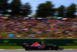 Данііл Квят, Scuderia Toro Rosso STR11