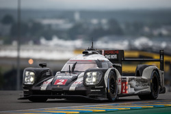 #2 Porsche Team Porsche 919 Hybrid: Ромен Дюма, Ніл Яні, Марк Ліб