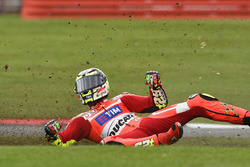 Chute d'Andrea Iannone, Ducati Team