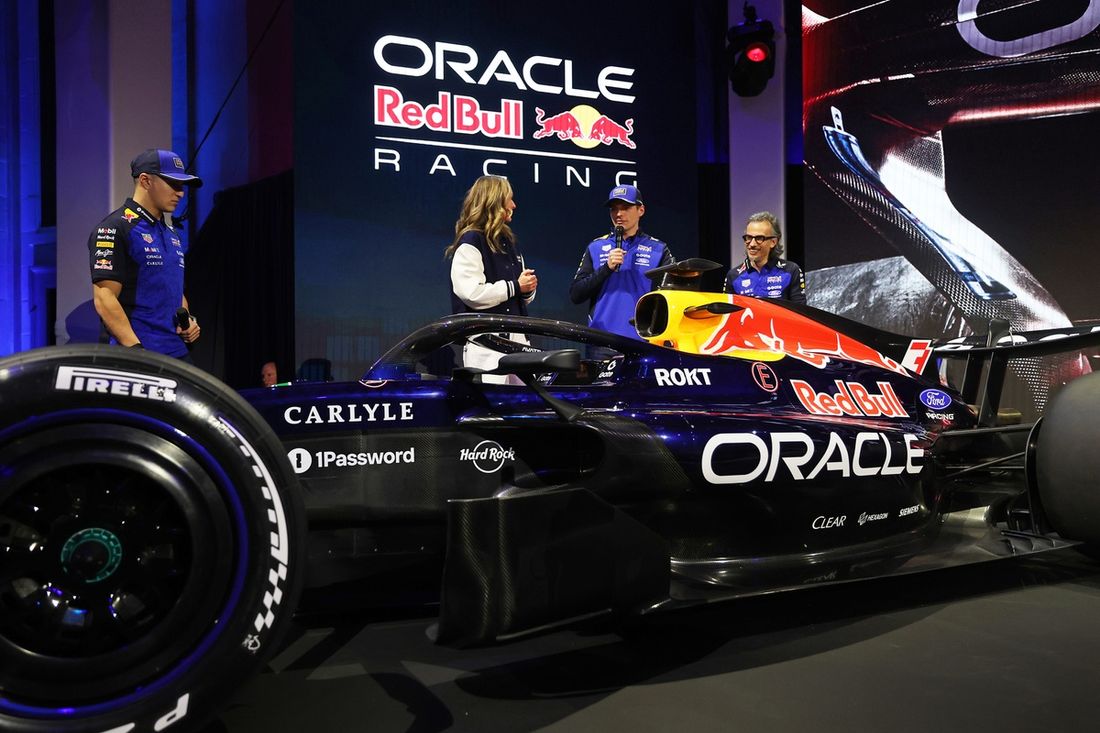 Isack Hadjar, Red Bull Racing, Max Verstappen, Red Bull Racing, Laurent Mekies, Red Bull Racing Team Principal

