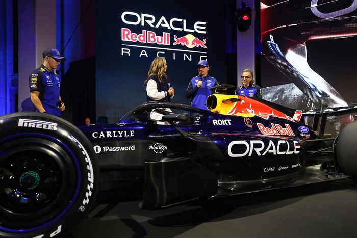 Isack Hadjar, Red Bull Racing, Max Verstappen, Red Bull Racing, Laurent Mekies, Red Bull Racing Team Principal
