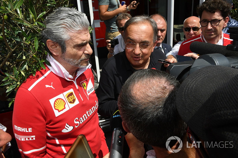 Maurizio Arrivabene, Ferrari Team Principal, Sergio Marchionne, CEO FIAT