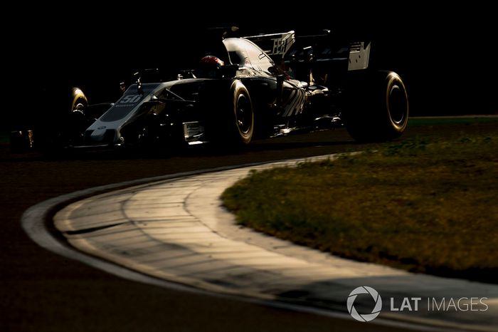  Santino Ferrucci , Haas F1 Team VF-17