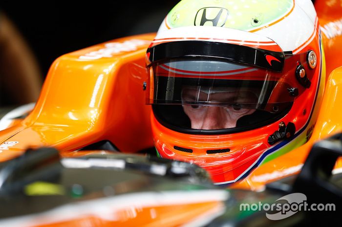 Oliver Turvey, McLaren MCL32