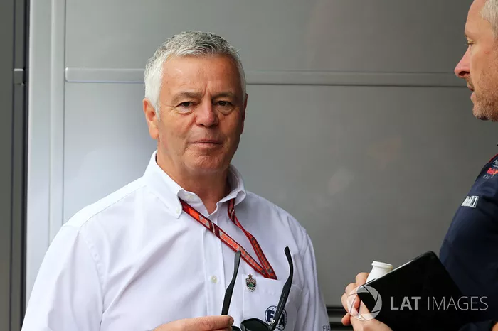 Derek Warwick - 147 arranques