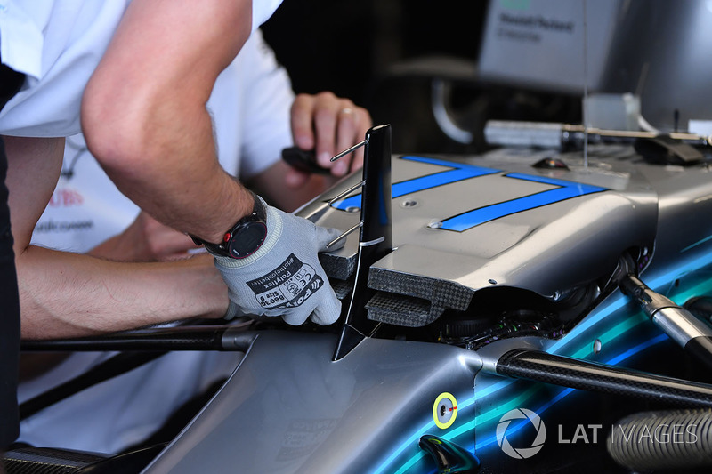 Mercedes-AMG F1 W09 nose detail