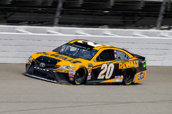 Erik Jones, Joe Gibbs Racing, Toyota Camry DeWalt
