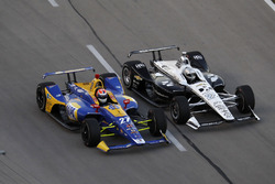 Simon Pagenaud, Team Penske Chevrolet, Alexander Rossi, Andretti Autosport Honda