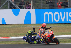 Marc Marquez, Repsol Honda Team, Valentino Rossi, Yamaha Factory Racing crashes