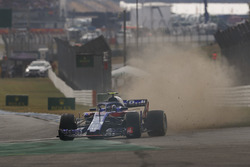Pierre Gasly, Toro Rosso STR13, sort large