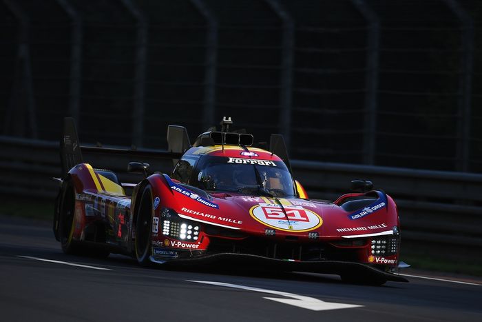 #51 AF Corse Ferrari 499P: Alessandro Pier Guidi, James Calado, Antonio Giovinazzi