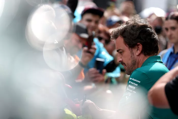 Fernando Alonso, Aston Martin Racing