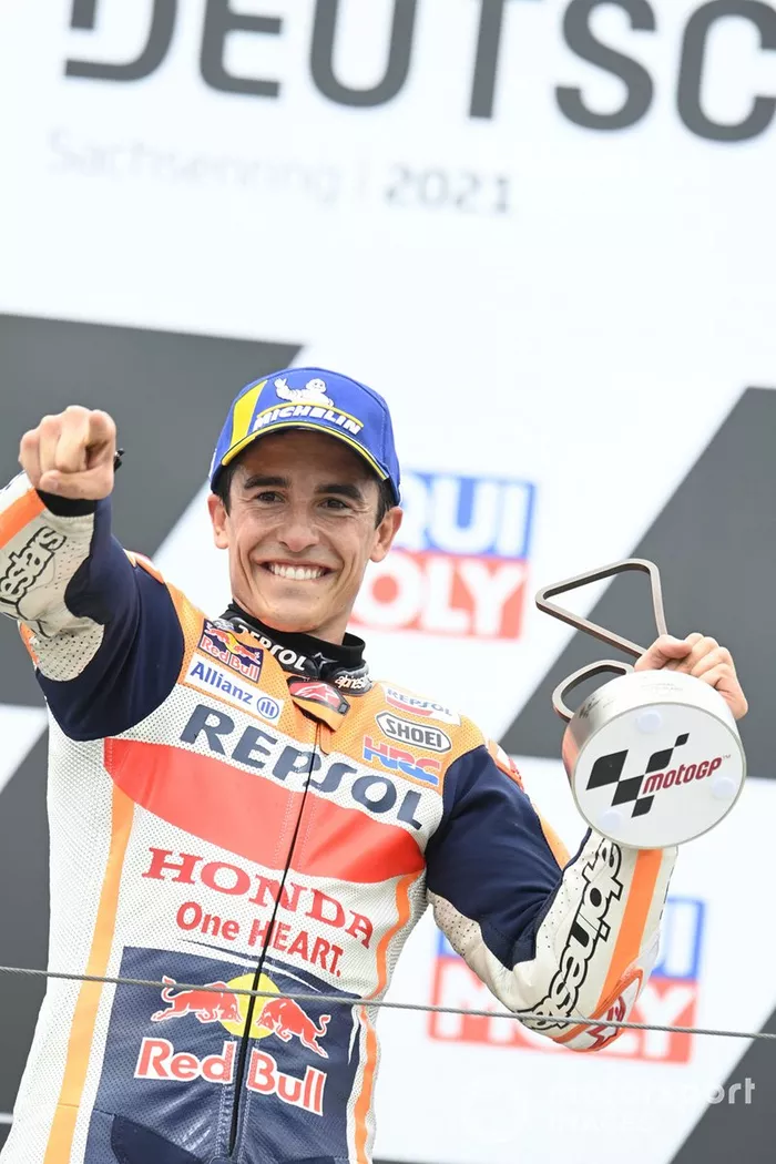 Podio: ganador de la carrera Marc Márquez, Repsol Honda Team