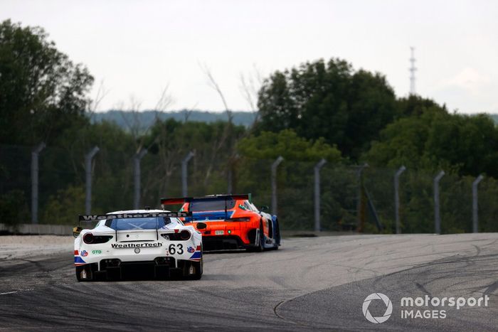 #63 Scuderia Corsa Ferrari 488 GT3, GTD: Cooper MacNeil, Toni Vilander, #74 Riley Motorsports Mercedes-AMG GT3, GTD: Lawson Aschenbach, Gar Robinson