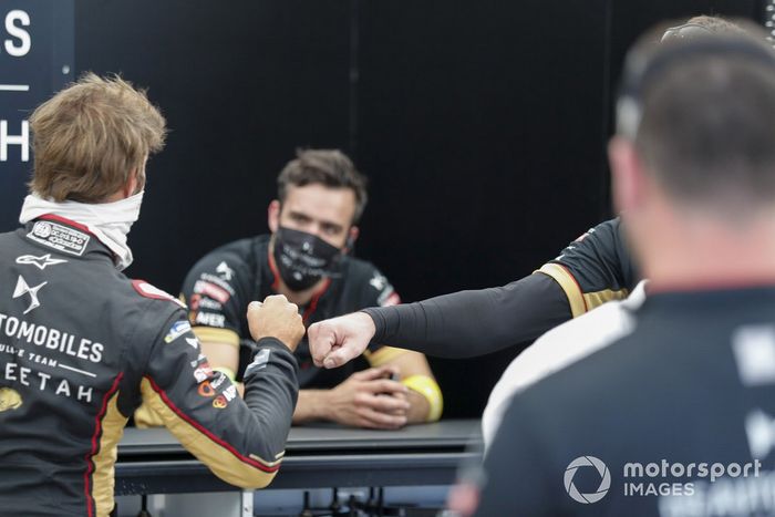 Antonio Félix da Costa, DS Techeetah, en el garaje.