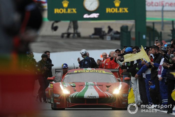 Podio: #51 AF Corse Ferrari 488 GTE Evo LMGTE Pro de Alessandro Pier Guidi, James Calado