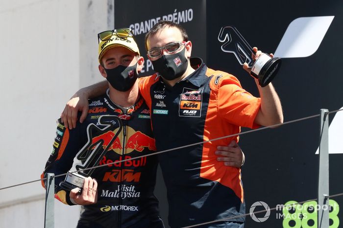 Ganador Pedro Acosta, Red Bull KTM Ajo