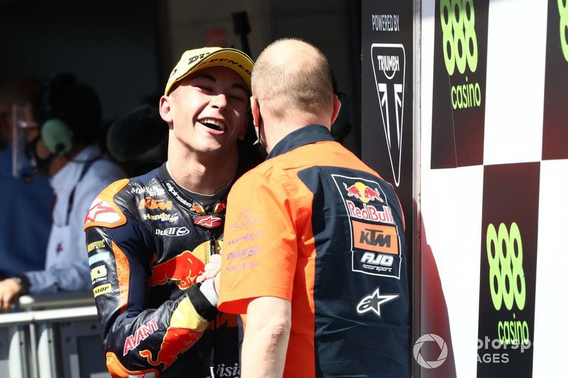 Ganador Raul Fernandez, Red Bull KTM Ajo