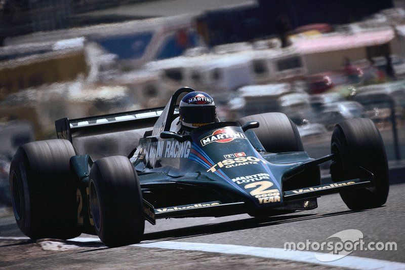 Carlos Reutemann, Lotus