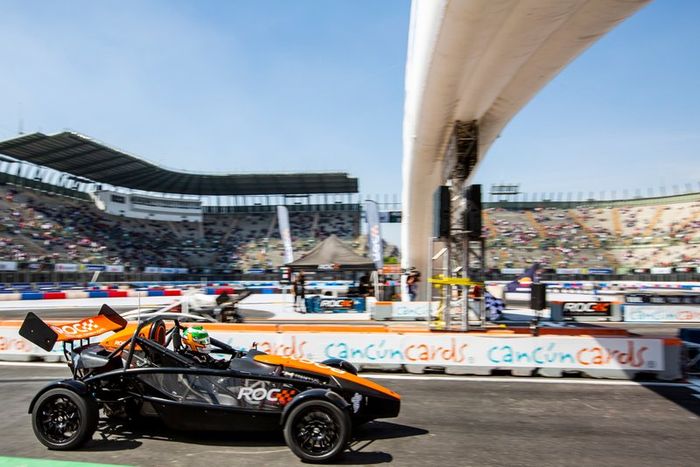 Andy Priaulx, Ariel Atom Cup