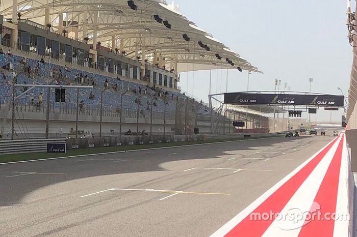 Parrilla extra de luces para el GP de Bahrein