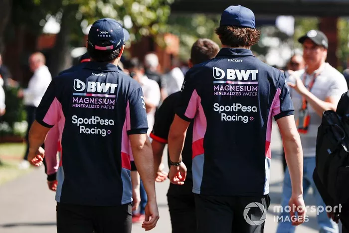 Sergio Perez, Racing Point, y Lance Stroll, Racing Point