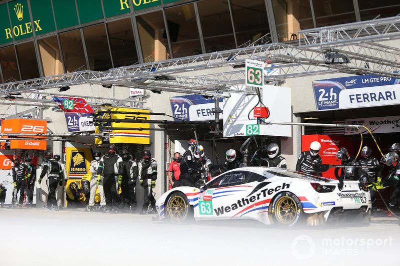#63 Weathertech Racing Ferrari 488 GTE EVO: Cooper Macneil, Toni Vilander, Jeffrey Segal  