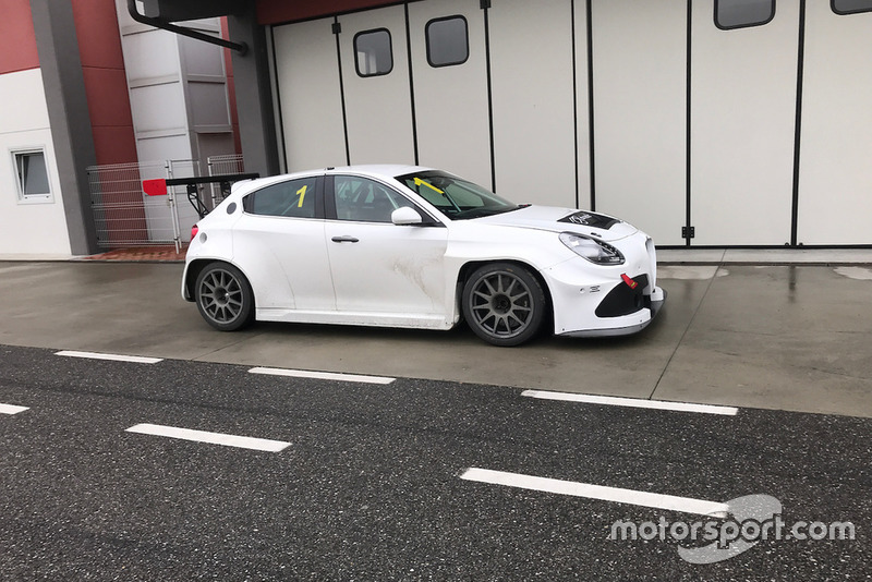 Franco Nugnes, direttore di Motorsport.com Italia, Alfa Romeo Giulietta TCR