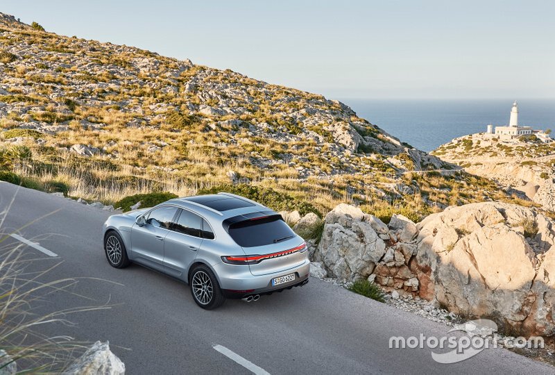 Porsche Macan S 2019 року