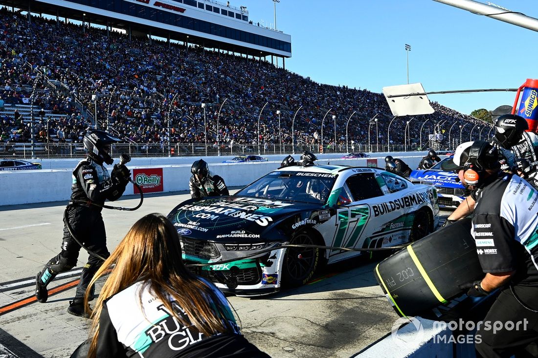 Chris Buescher, RFK Racing, BuildSubmarines.com Ford Mustang