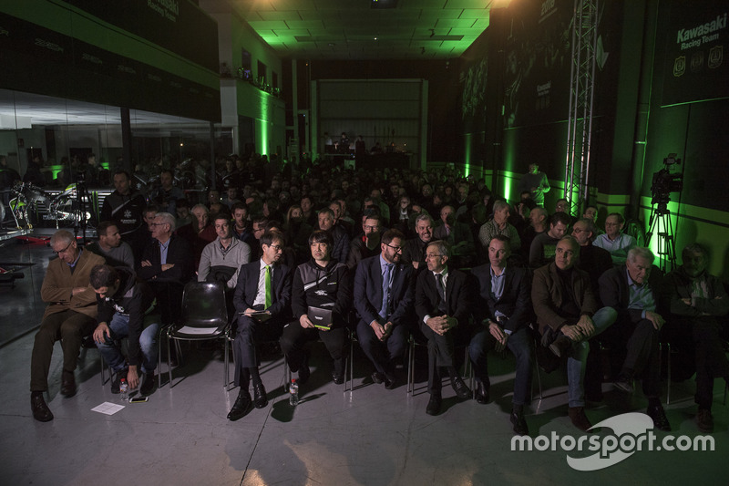 Presentazione della Kawasaki ZX-10RR