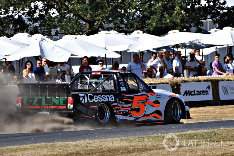 Toyota Tundra Mike Skinner