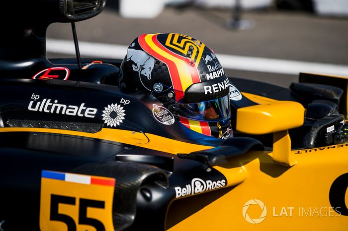 Carlos Sainz Jr., Renault Sport F1 Team RS17
