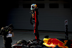 Le vainqueur Daniel Ricciardo, Red Bull Racing